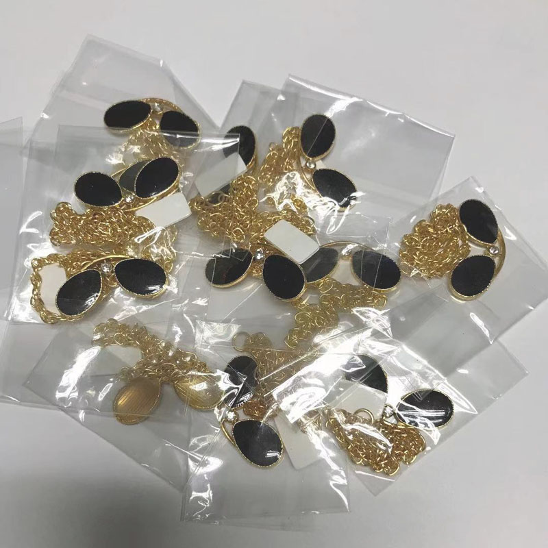 Yellow Cycling Gear - 12 kit Glasses and Chain for